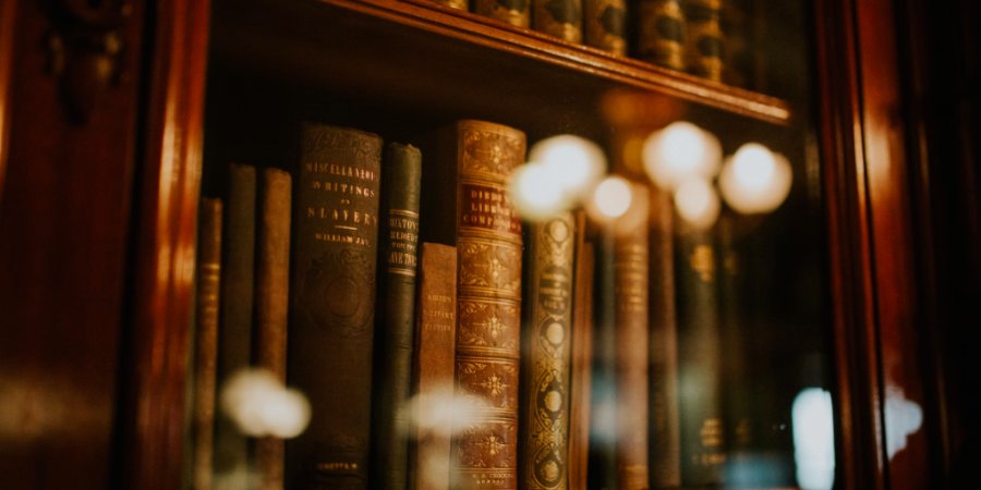 Navigating the Complexities of Online Consumer Rights: A Legal Perspective